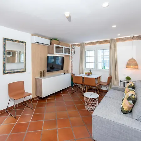 Calas Apartman